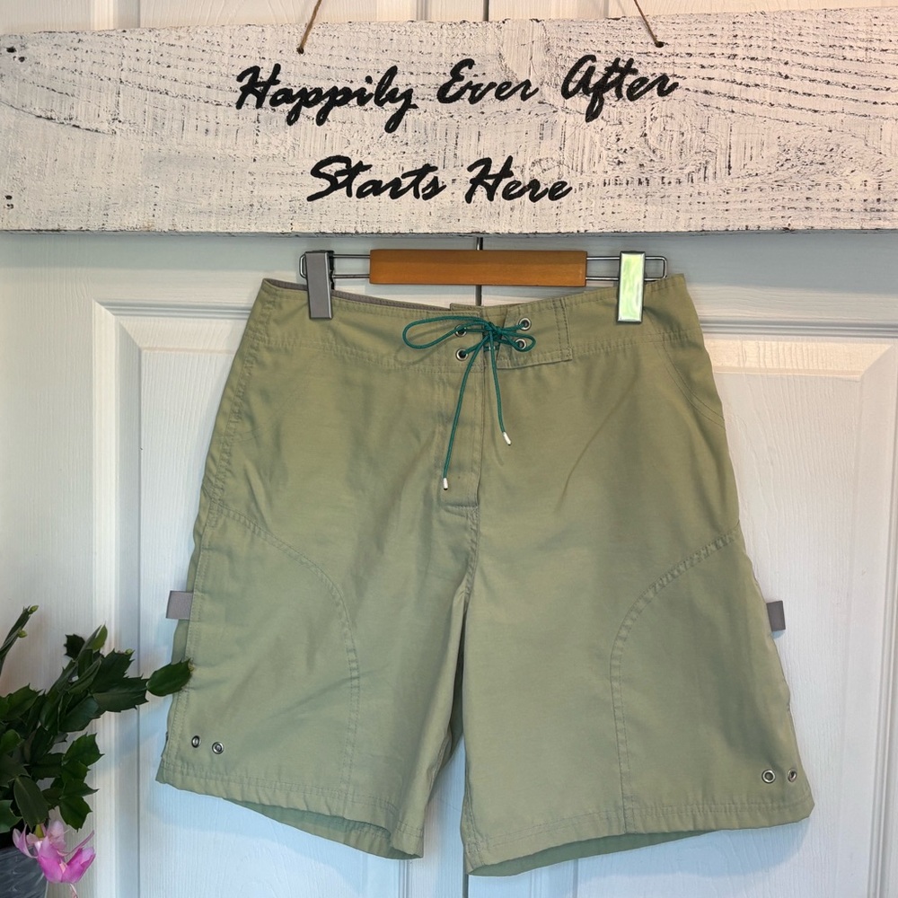 Light Green Quick-Dry Level Six Clothing Board Shorts Men’s Medium Secure Pocket